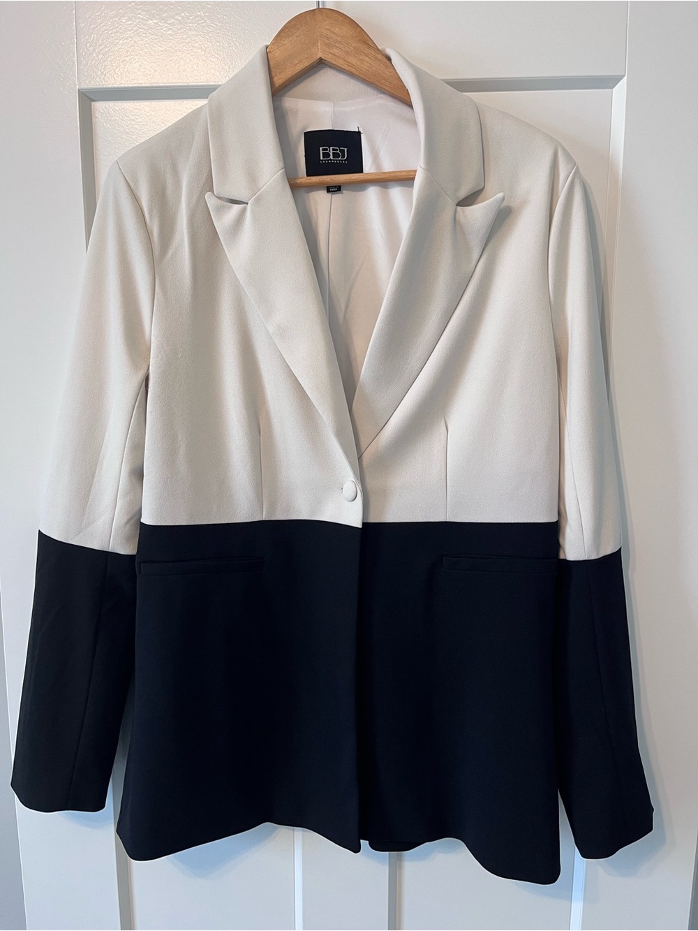 Boom Boom Jeans Ivory and Black Colorblock Blazer